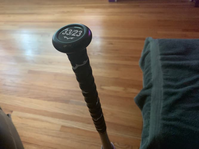Used 2022 Monsta Composite Hype Bat (-10) 23 oz 33"