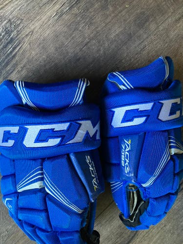 CCM 14" Tacks 7092 Gloves