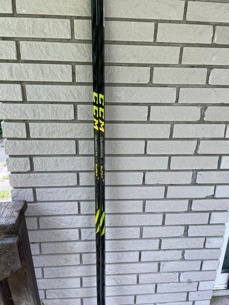 2 Senior Right Handed P28M Pro Stock Super Tacks AS4 Pro Hockey Sticks