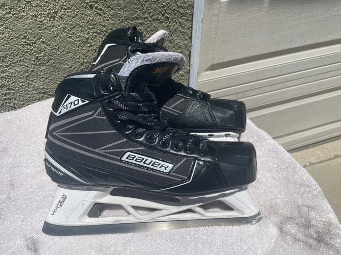 Used Bauer   Size 10.5 Supreme S170 Hockey Goalie Skates
