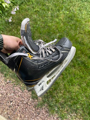 Bauer .9 ice hockey skates