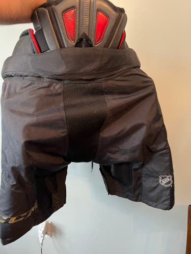 Senior Large CCM Pro Stock HP45X Hockey Pants