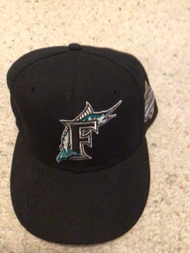 Florida Marlins 2003 World Series hat fitted 7 1/4 Miami rare