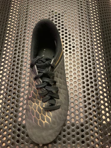 Black Unisex  Nike Soccer Cleats