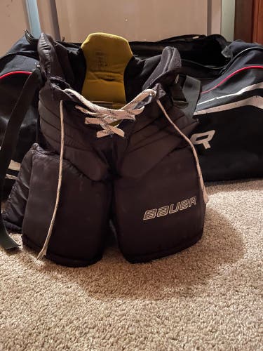 Used Small Bauer  Supreme One.7 Hockey Goalie Pants
