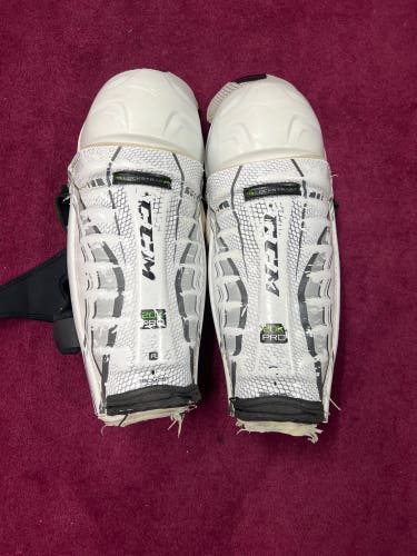 Ccm 20k pro Shin Pads Great Condition Size 15”