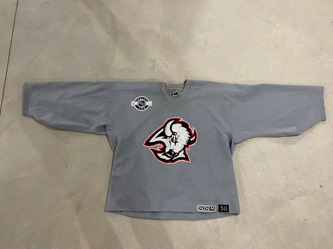 58g hockey goalie jersey Buffalo Sabres