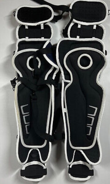 Nike Vapor Catcher's Leg Guard