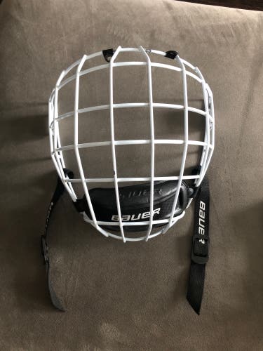 White Large Bauer Profile II Cage