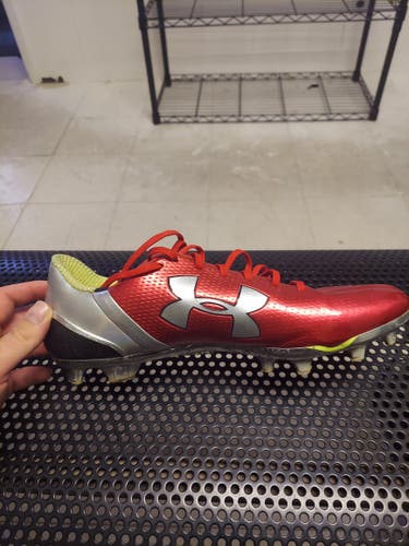 Used Unisex Size 12 (Women's 13) Under Armour