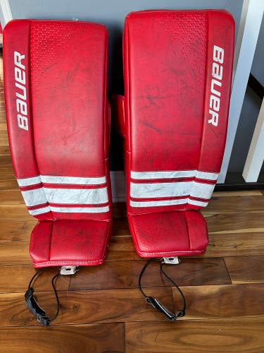 Used Junior Bauer 28” GSX leg pads