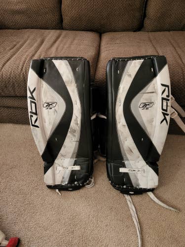 Used 27" Reebok 6K Goalie Leg Pads