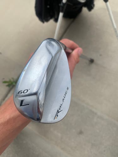 Used Right Handed Regular Flex Graphite/Steel Shaft RBladez Wedge
