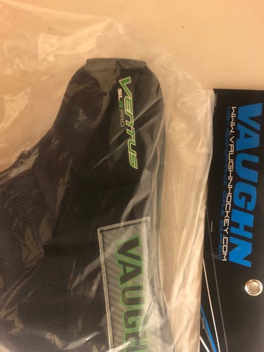 Brand New Vaughn Ventus SLR pro goalie cup