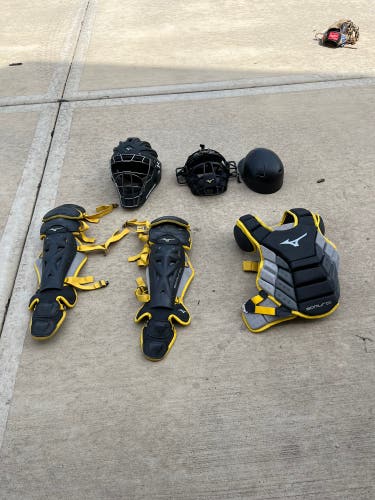 Mizuno Samurai Catcher's Set