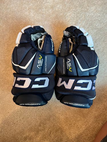 CCM 13" AS5 Pro Gloves Navy