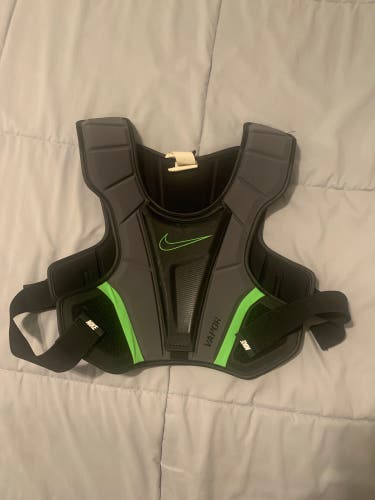 Syracuse Lacrosse Team Issued Large Nike Vapor Shoulder Pads