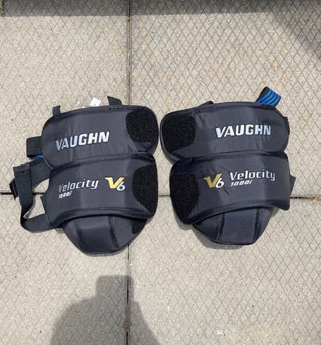 Vaughan goalie knee pads