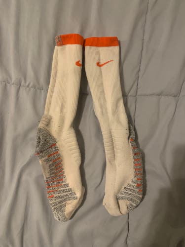 Syracuse Lacrosse Team Issued White Large Nike Socks