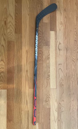 Junior Used Right Handed Bauer Vapor FlyLite Hockey Stick P92