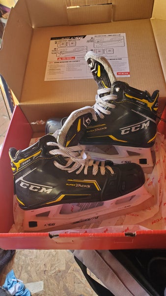 Senior Used CCM Super Tacks 9380 Hockey Goalie Skates Regular Width Size 9