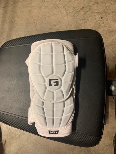 gform elbow guard L/XL