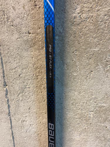 Senior Left Hand P92  Nexus 3N Pro Hockey Stick