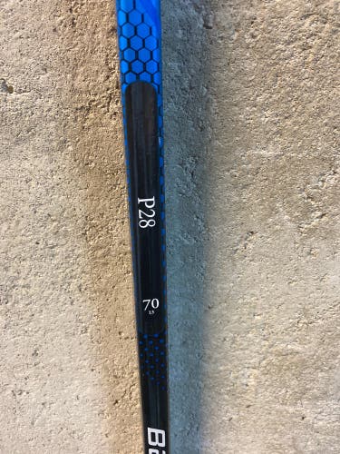 Senior Left Hand P28 Team Nexus Hockey Stick