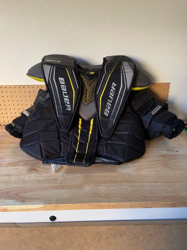 Used Medium Bauer Supreme 2S Pro Goalie Chest Protector