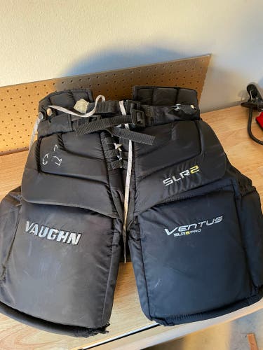 Used Medium Vaughn Ventus SLR Pro Hockey Goalie Pants