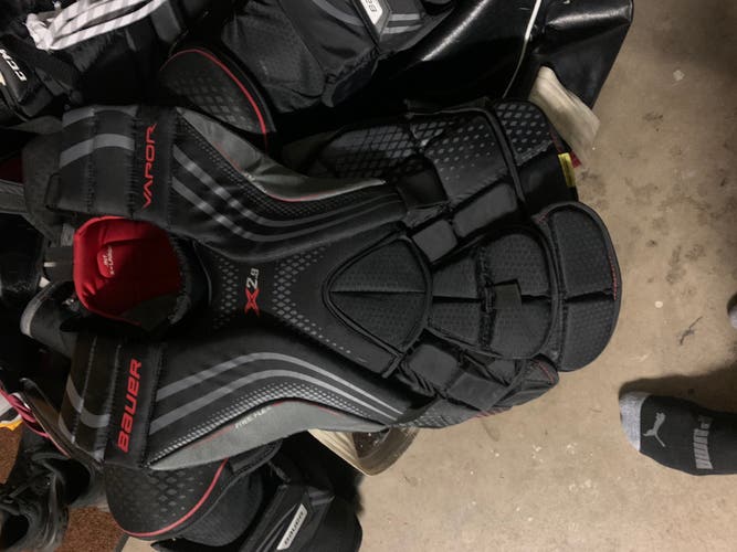 Bauer vapor 2.9 chest protector goalie