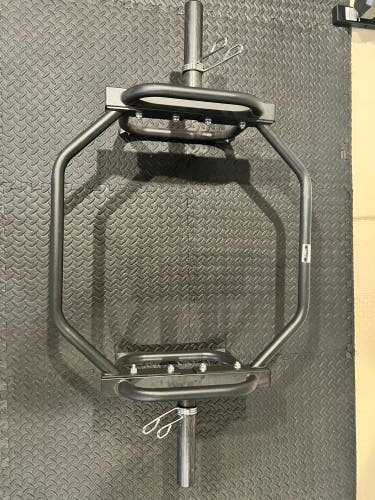 Hex trap bar