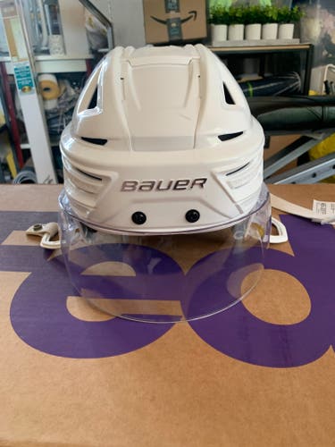 Used Large Bauer Re-Akt 150 Helmet Pro Stock