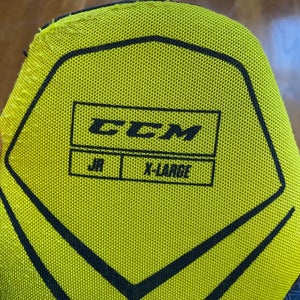 Junior XL CCM Vector Hockey Pants
