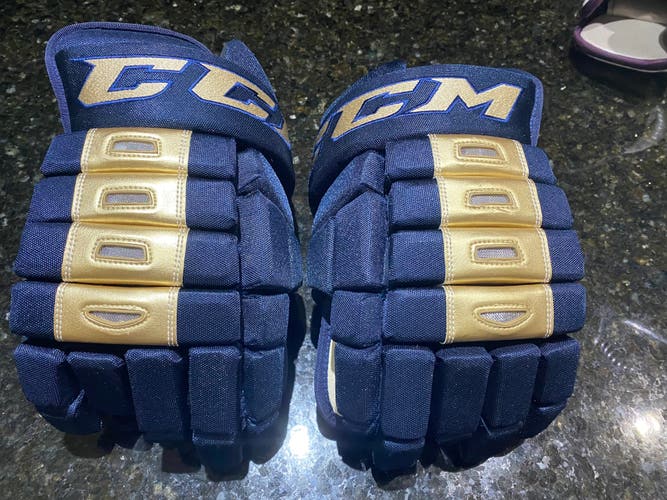 New CCM NOTRE DAME FIGHTING IRISH HG4RPP Gloves 14" Pro Stock