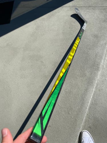 Senior Left Hand P92M Supreme UltraSonic Hockey Stick