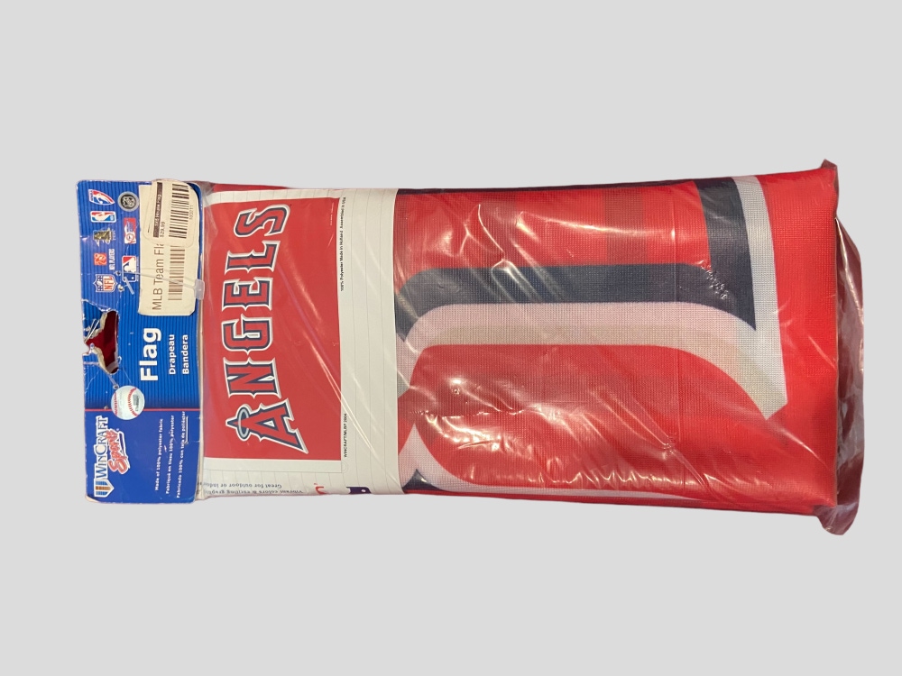 MLB LA Angels 3' x' 5 Flag / Banner - NEW