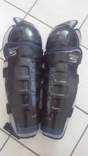 Used Senior 16" Bauer Supreme 20/20 plus Shin Pads