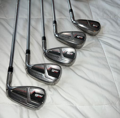 Used Right Handed Regular Flex Steel Shaft M6 Iron Combo Set