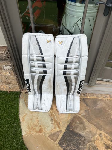 34+1” Vaughn Velocity V6 Goalie Leg Pads