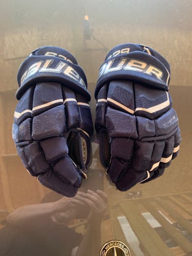 Bauer 13"  Supreme S29 Gloves