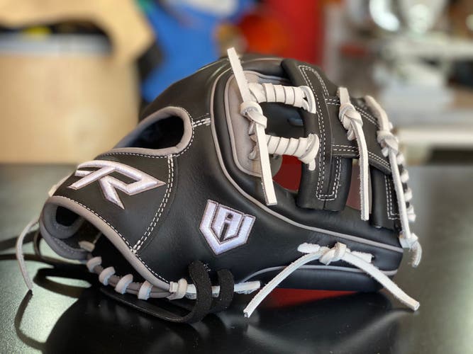 Pro Stiff Kip Leather Baseball Glove 11.5