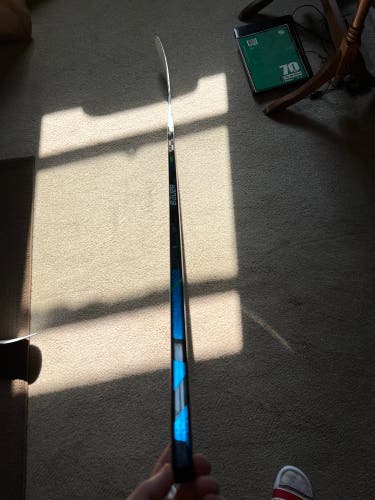 Used Bauer Nexus Geo (Spray Painted) P92M 77 Flex Right Handed