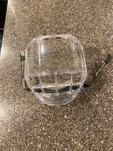 Medium Bauer Concept 3 Face Mask
