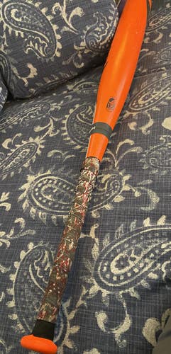 Used USSSA Certified 2015 Easton Composite MAKO Bat (-8) 23 oz 31"