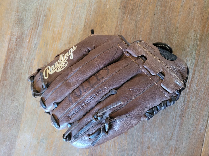 Used Rawlings Right Hand Throw Outfield Player Preferred Baseball Glove 13"