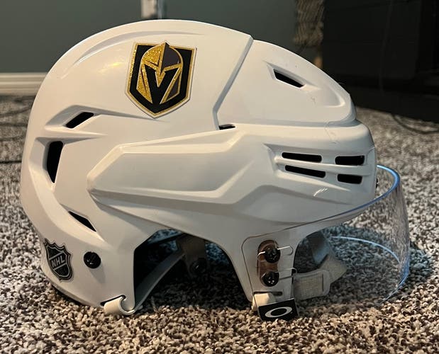 Golden Knights Bauer Re-Akt Pro Stock Helmet, Medium, Oakley Visor Included
