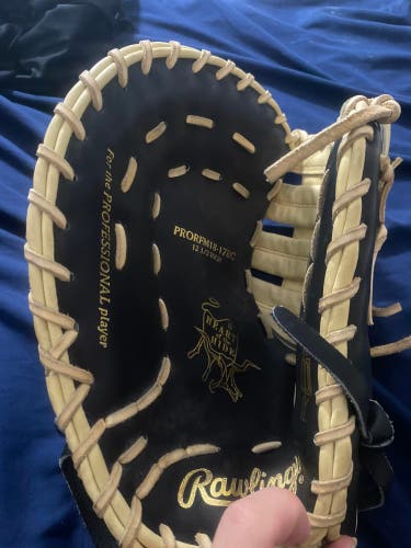 Used First Base 12.5" Heart of the Hide Baseball Glove