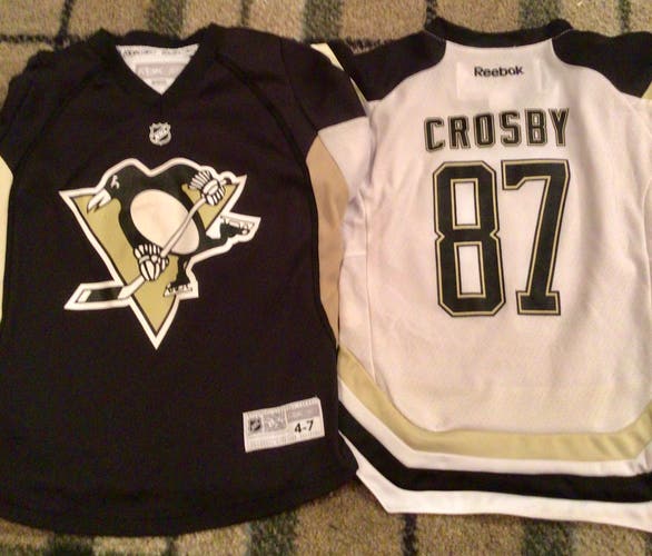 Pittsburgh Penguins lot jerseys Crosby 2-4 T & 4-7