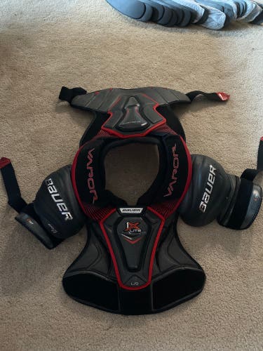 Senior Large Bauer  Vapor 1X Lite Shoulder Pads